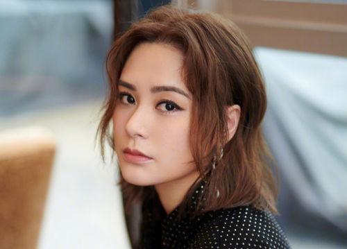 娱乐明星最新吃瓜事件,明星XX事件引发热议