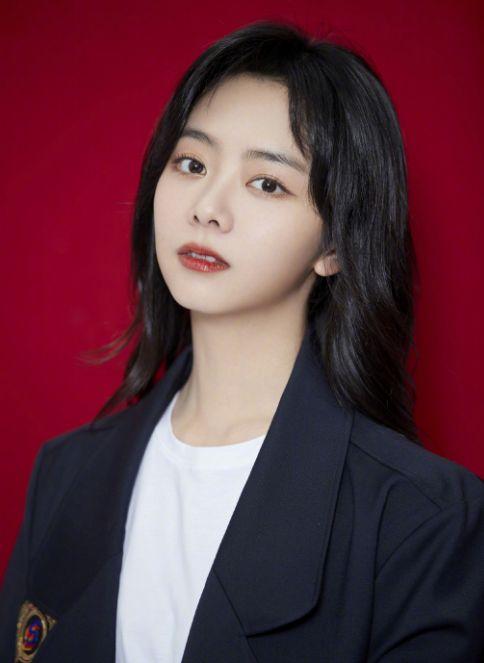 谭松韵娱乐吃瓜八卦图